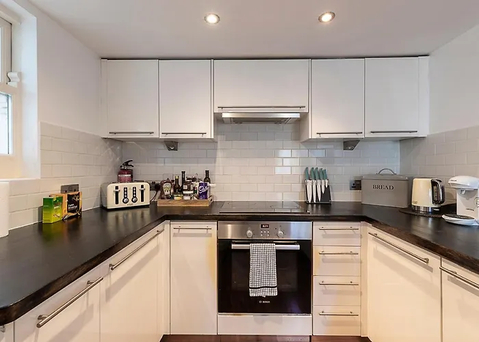 Lovely Flat In Chelsea